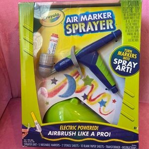 Crayola Air Marker Sprayer NWT